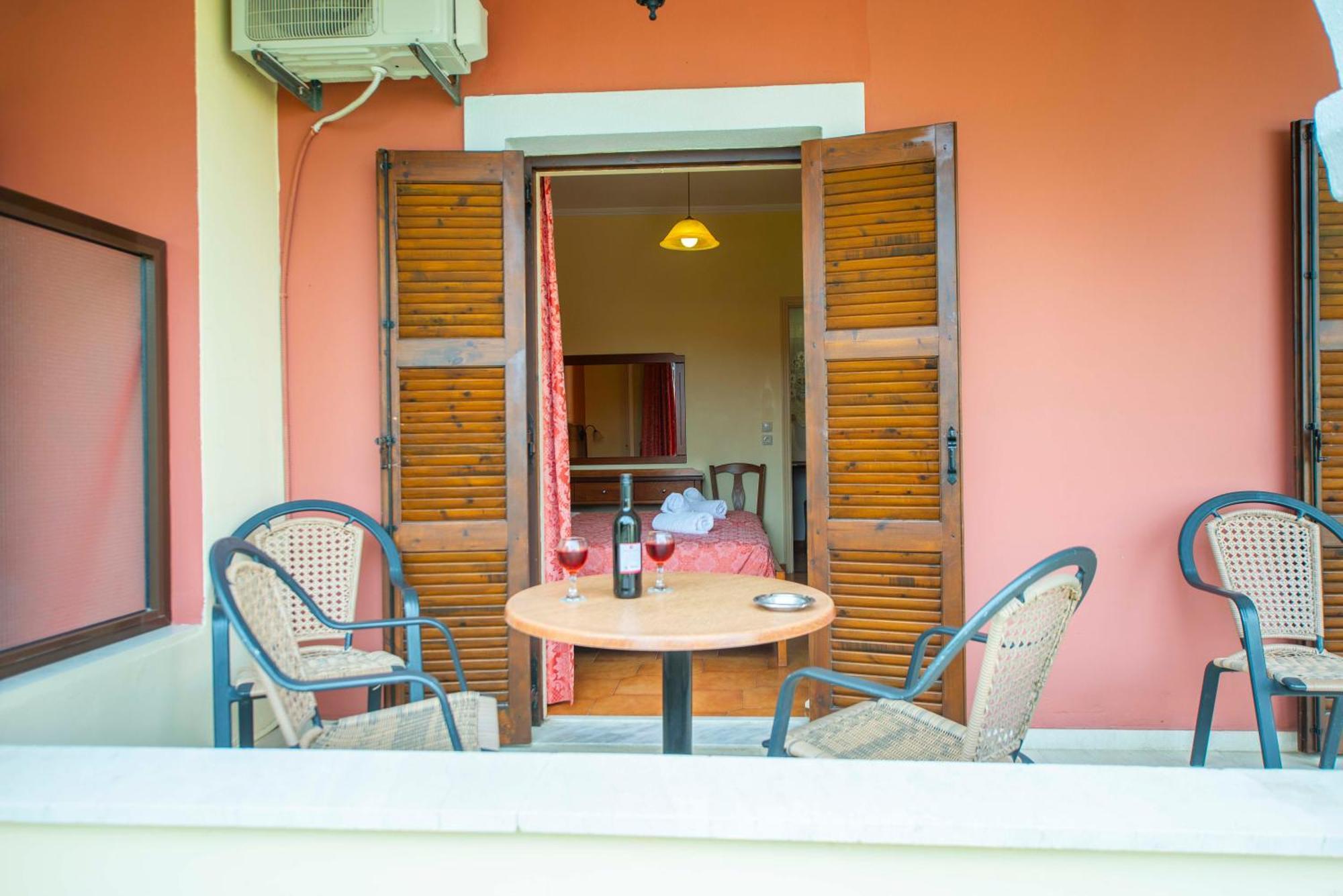 Aparthotel Fiona Corfu Roda (Corfu)