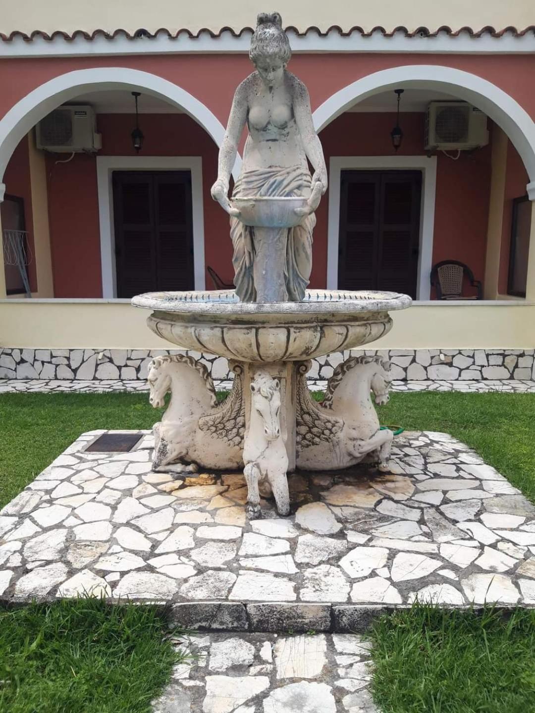 Fiona Corfu Aparthotel